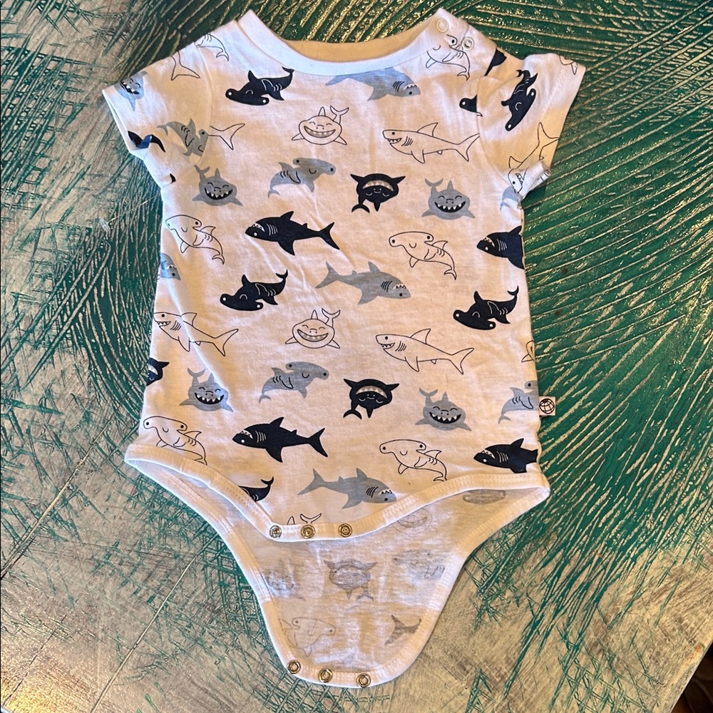 Free Planet Shark Print Bodysuit - Blue and White